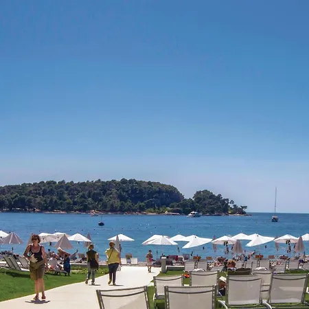 Apartment 1 Bedroom Amazing In Rovinj
