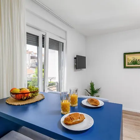 Stunning In With Kitchen * Rovinj