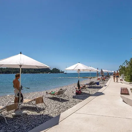 Appartement 1 Bedroom Amazing In Rovinj